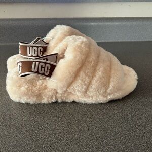 UGG Fluffy Cream Slippers
